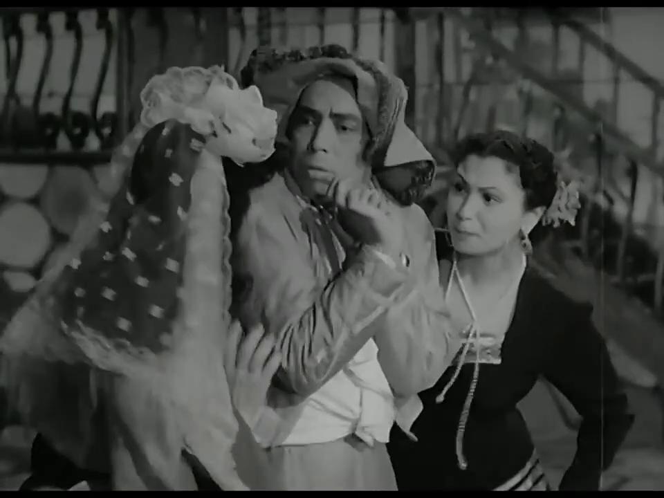 ثريا حلمي - إسماعيل ياسين