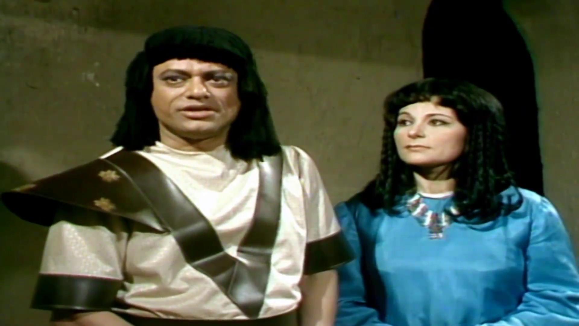 Mervat Al-Guindy
	  	 	 - Mustafa Al-Demerdash