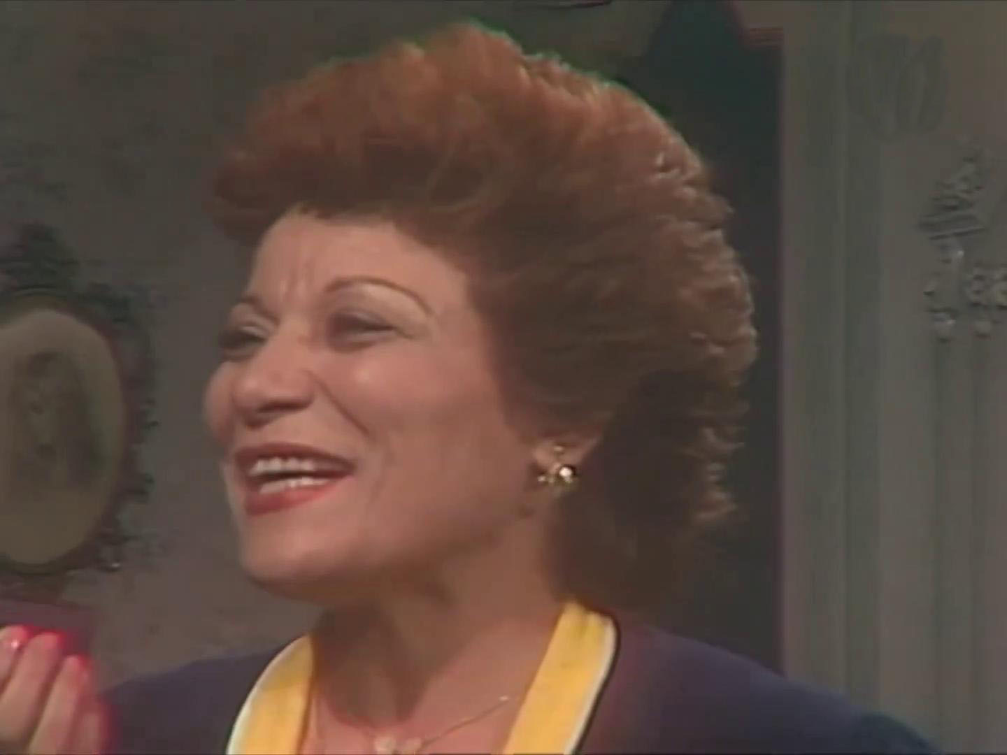 عايدة عبد العزيز