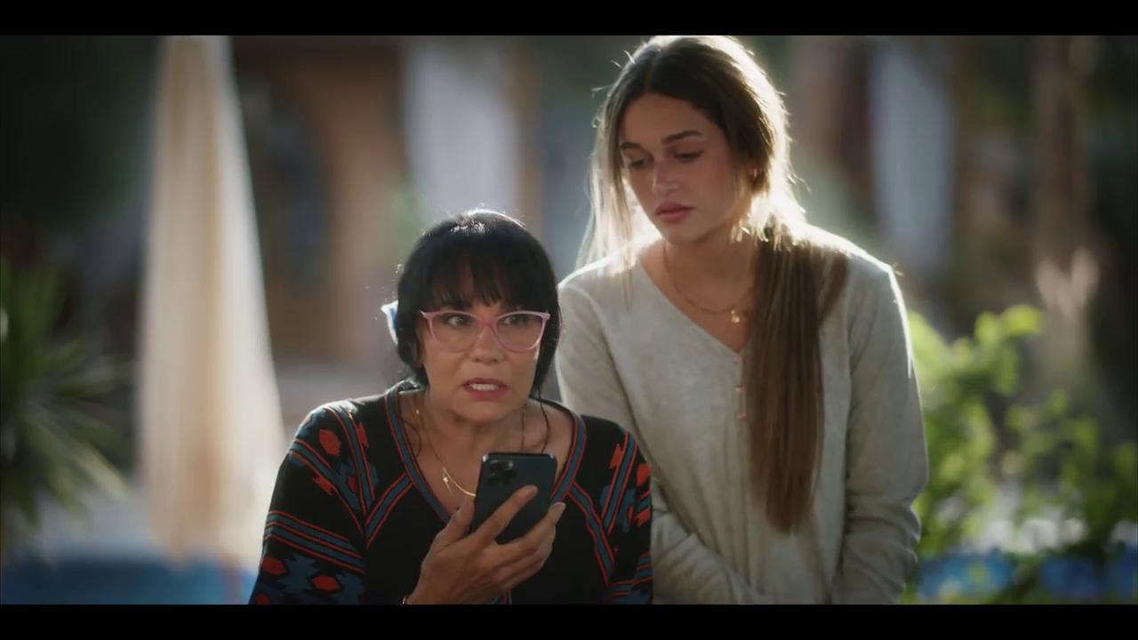 Nour Ihab
	  	 	 - Sahar Ramy