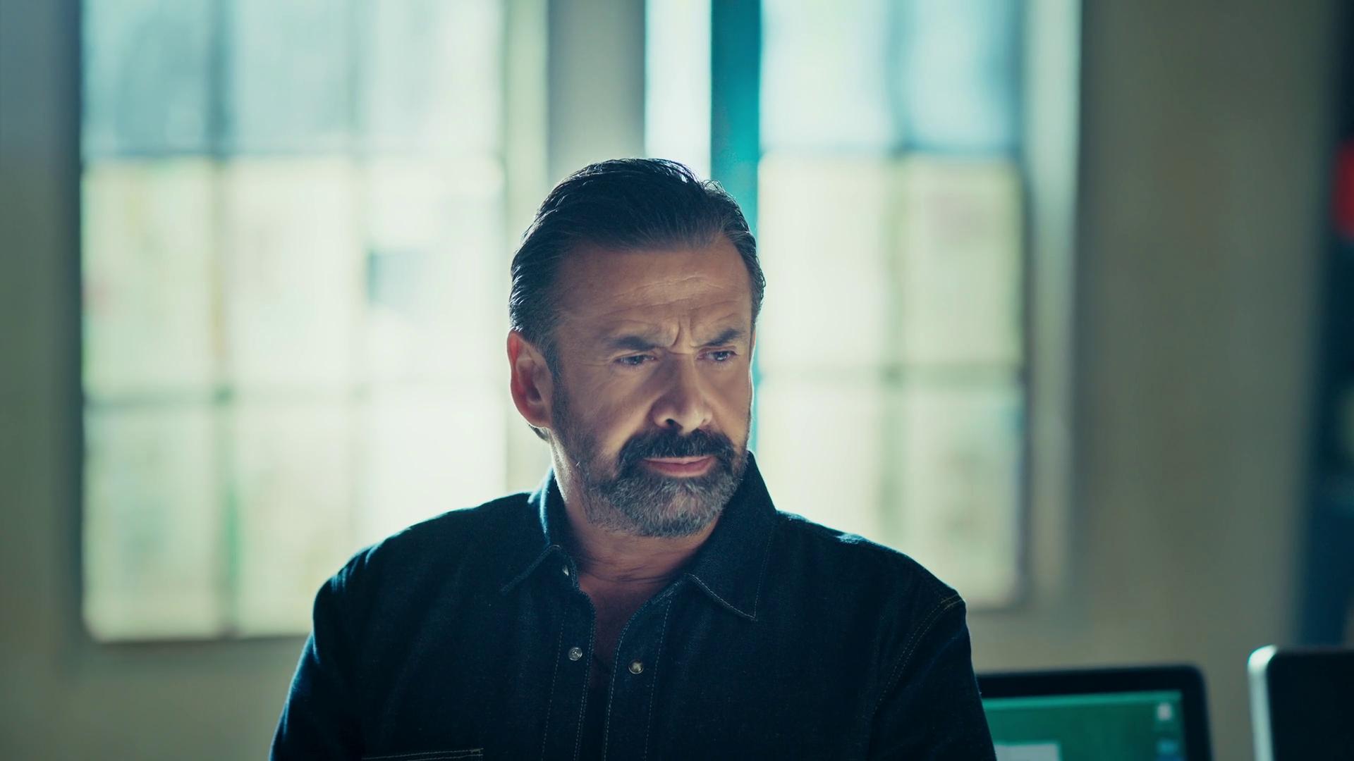 كريم عبد العزيز