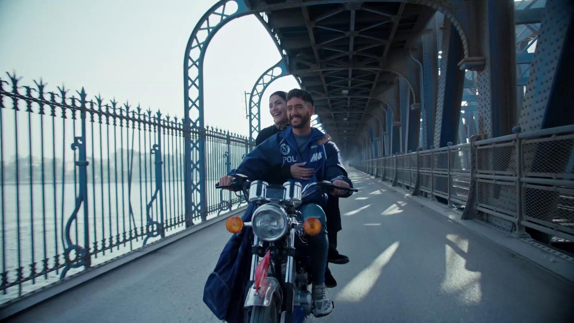 أحمد مالك - هدى المفتي