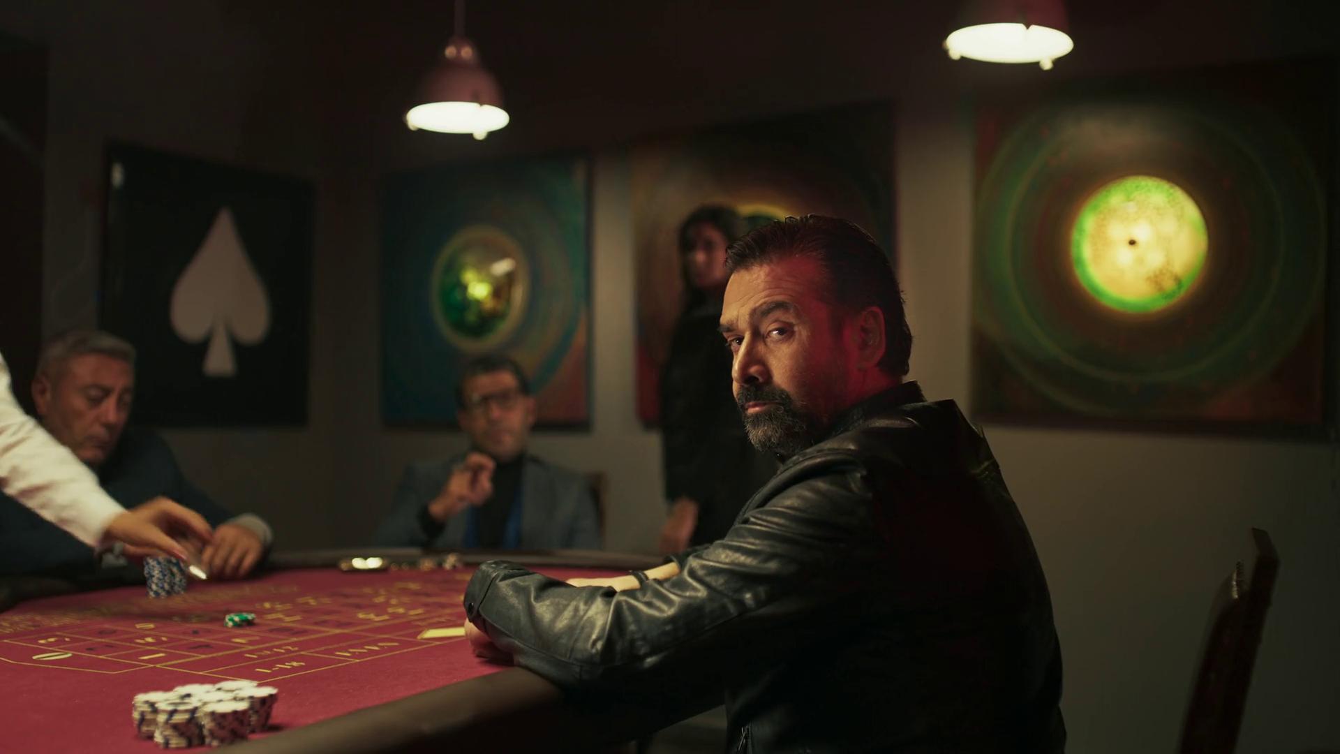 كريم عبد العزيز