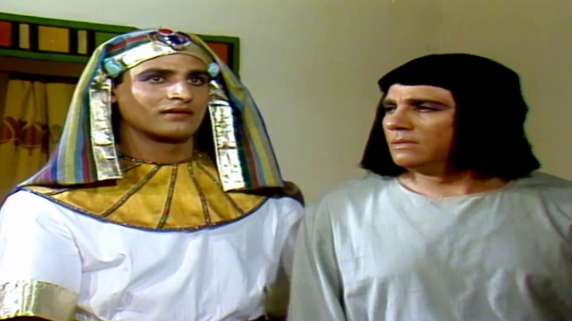 Mahmoud Al-Heddiny
	  	 	 - Ashraf Tolba
