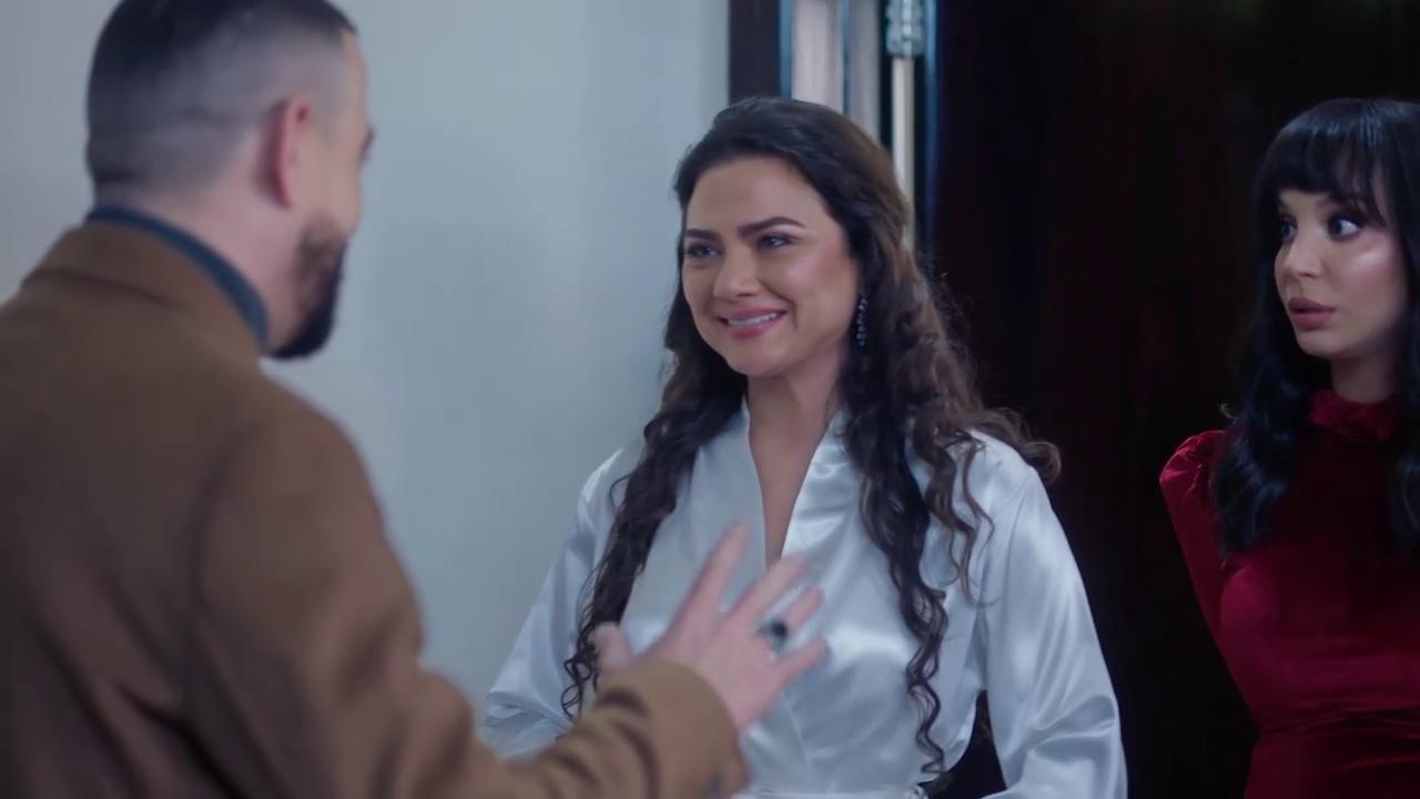 Mariam Al-Gendy
	  	 	 - Farah Youssef