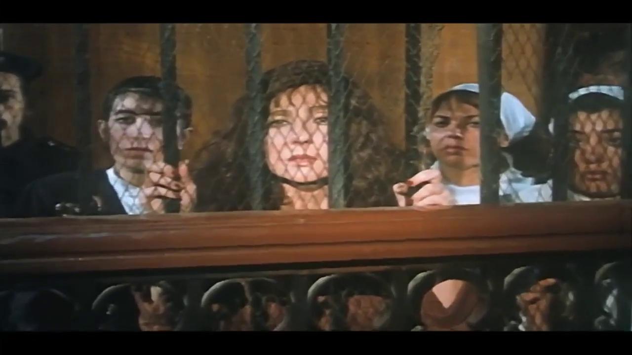 مديحة أنور - نادية الجندي