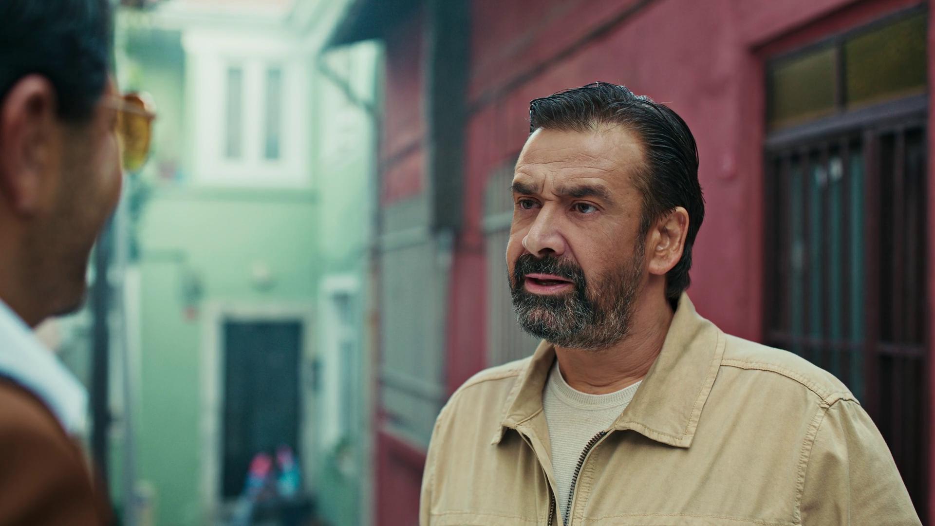 كريم عبد العزيز