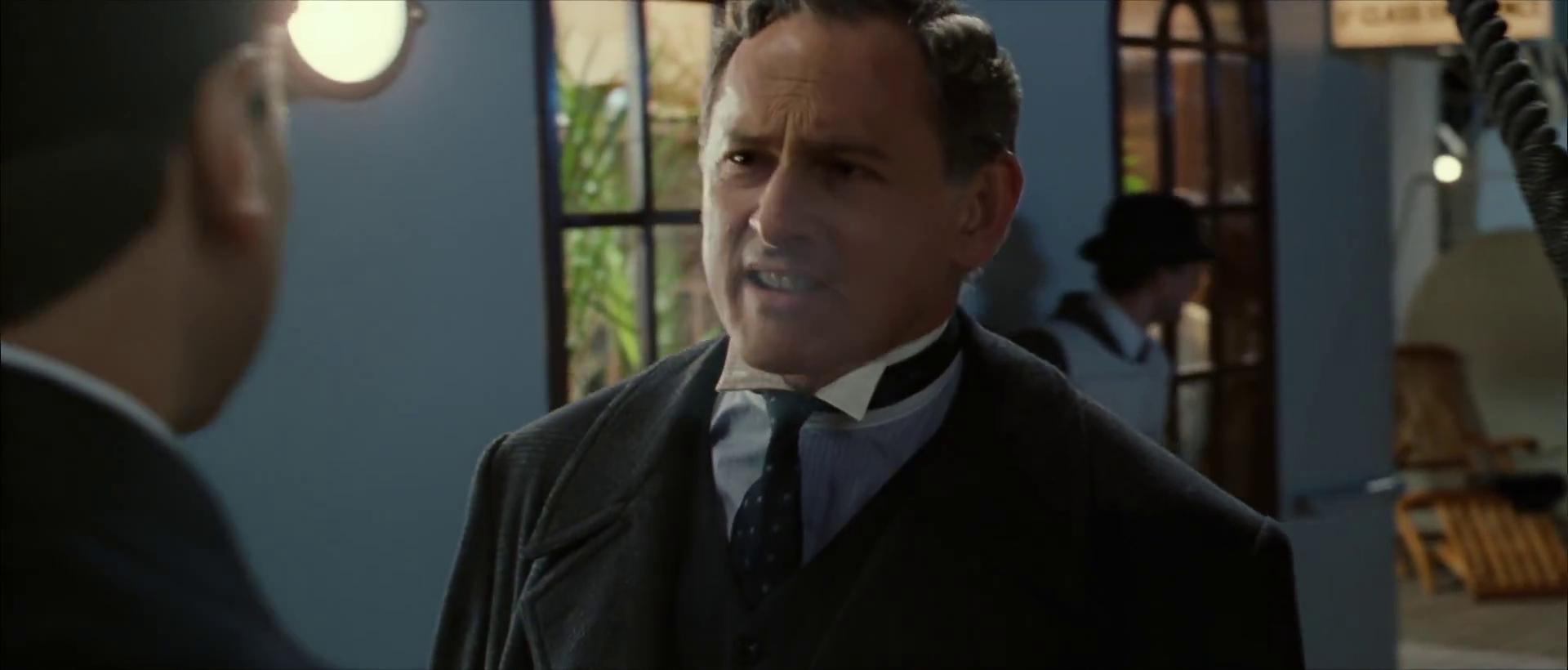 Victor Garber