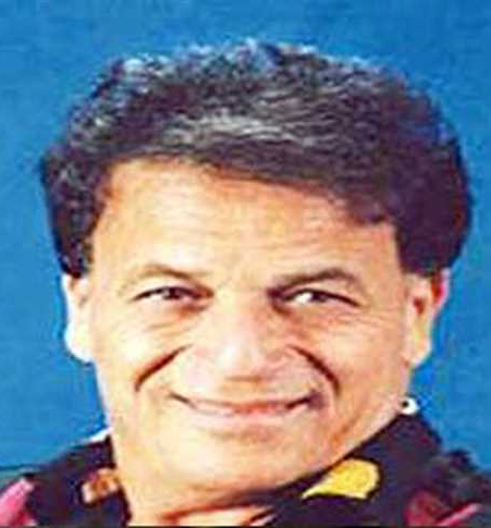 طلعت عطية