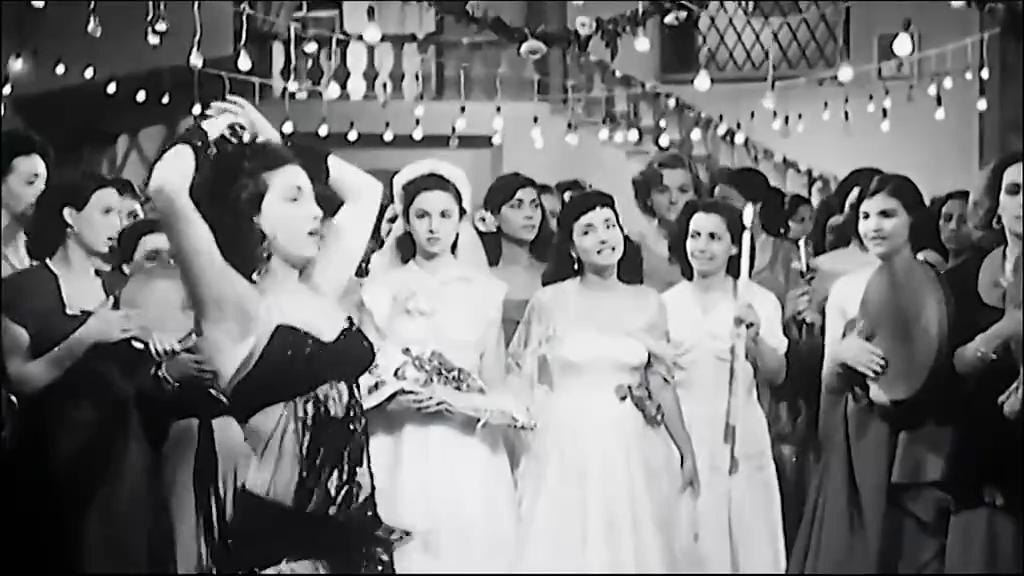 Shadia
	  	 	 - Faten Hamama
	  	 	 - Loula Abdou