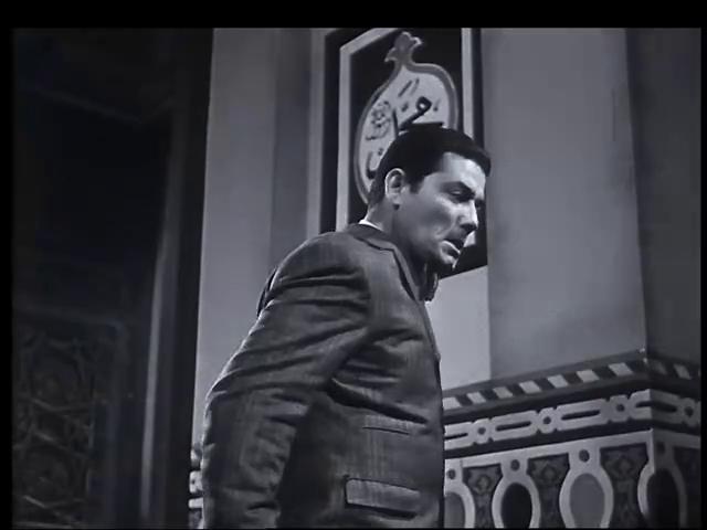 شكري سرحان