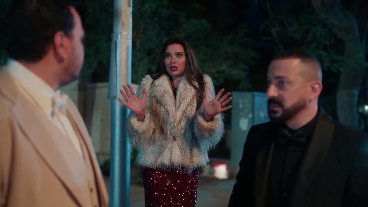 Diab
	  	 	 - Farah Youssef