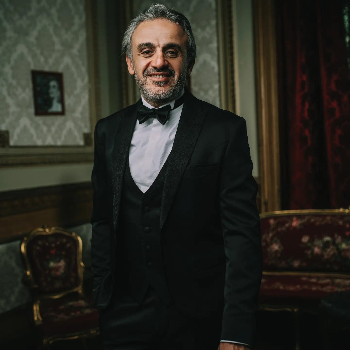 شادي مؤنس