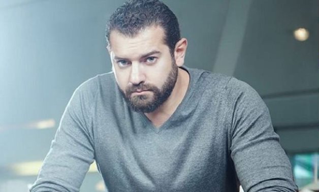 صورة 1 ل عمرو يوسف -