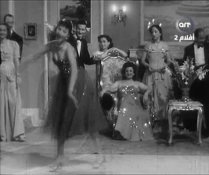 سعاد فوزي - نعيمة عاكف