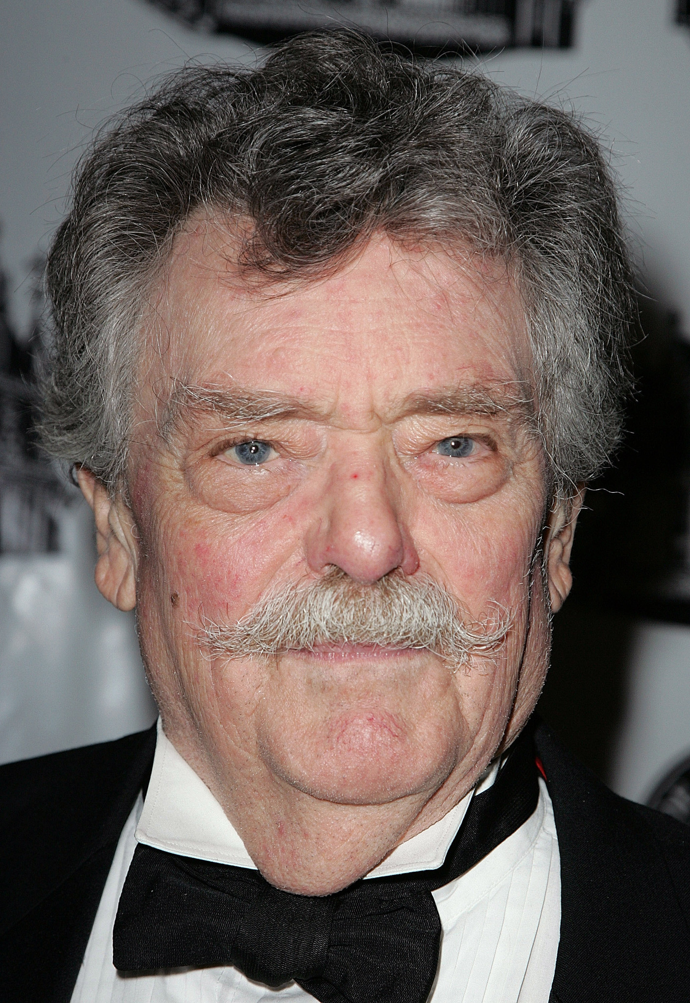 A picture of Bernard Fox