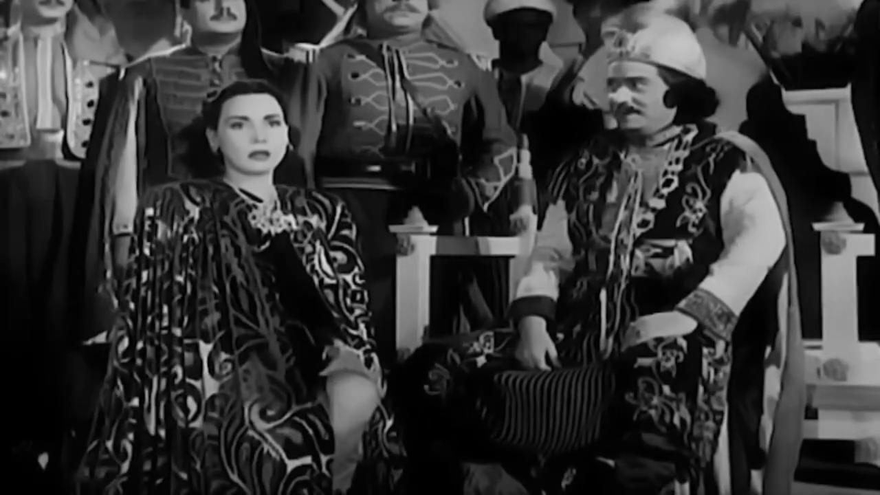 Fouad Al-Rashidy
	  	 	 - Taheya Kariokka