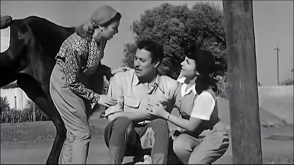 Shadia
	  	 	 - Emad Hamdy
	  	 	 - Faten Hamama