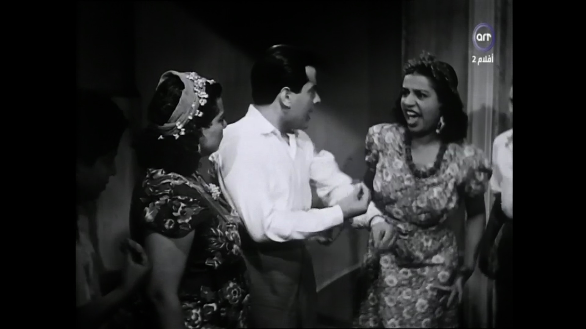 Gamalat Zayed
	  	 	 - Farid Al-Atrash
	  	 	 - Aziza Muhammed