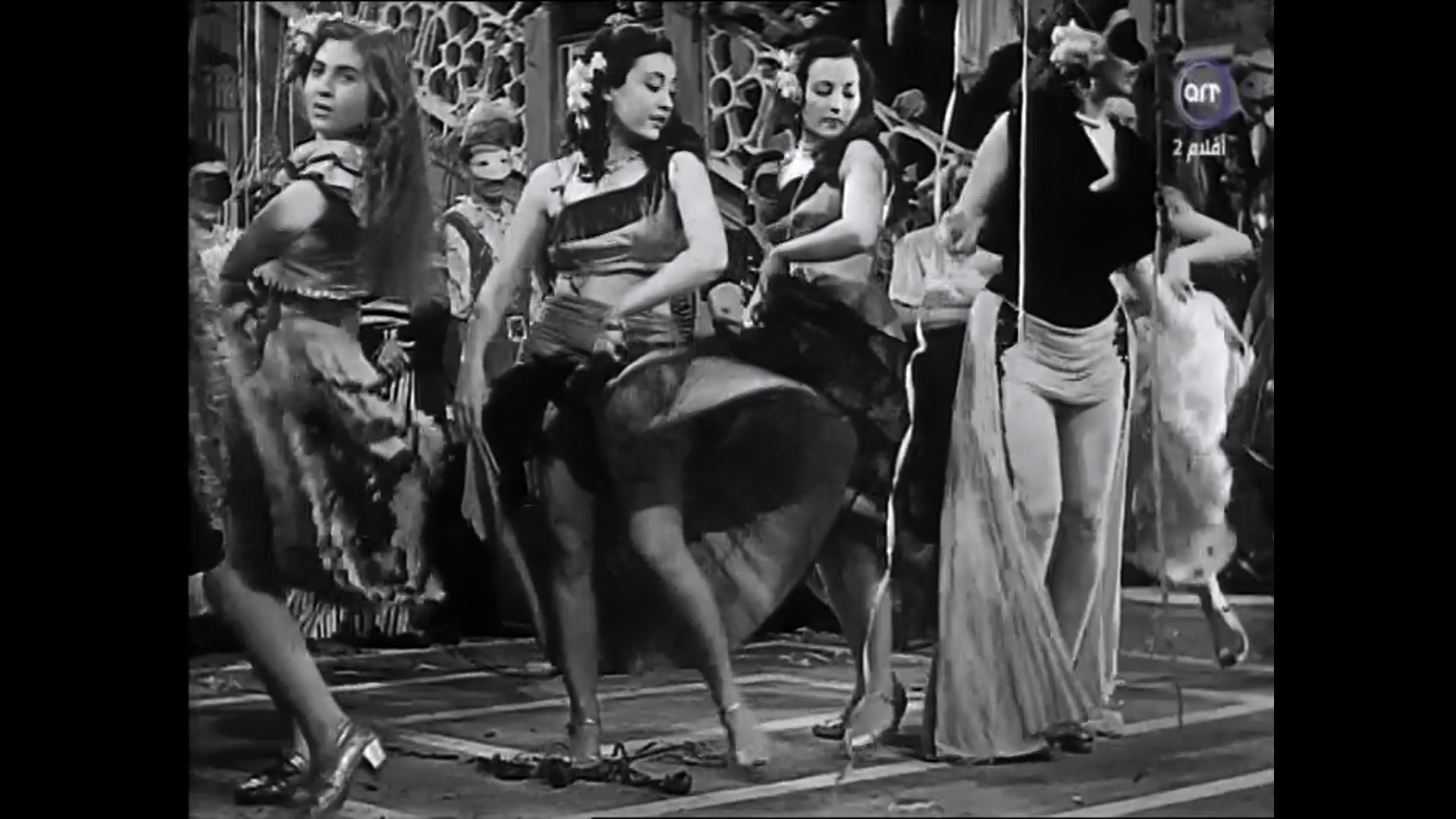 Taheya Kariokka
	  	 	 - Liz
	  	 	 - Liz