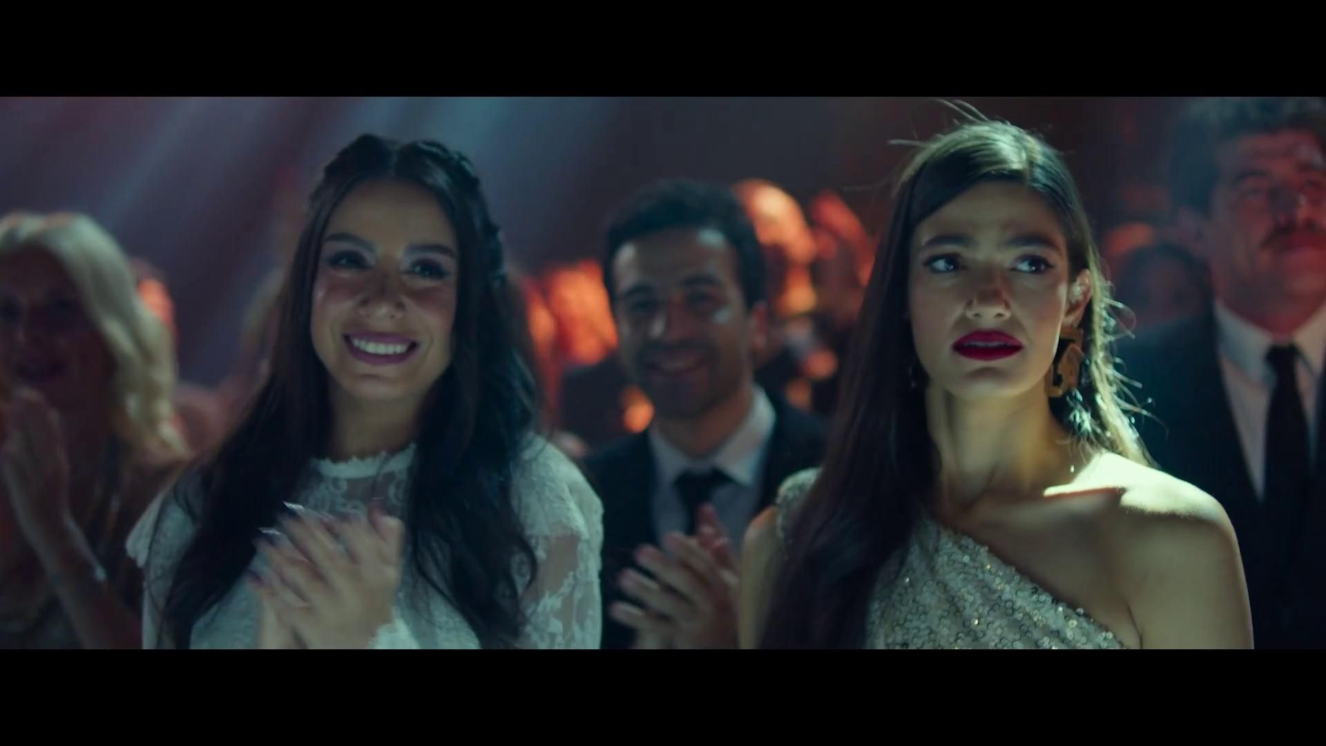 تارا عماد - ياسمين رحمي