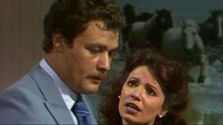 مسلسل: أبنائي الأعزاء شكرًا: مشيرة إسماعيل - فاروق الفيشاوي