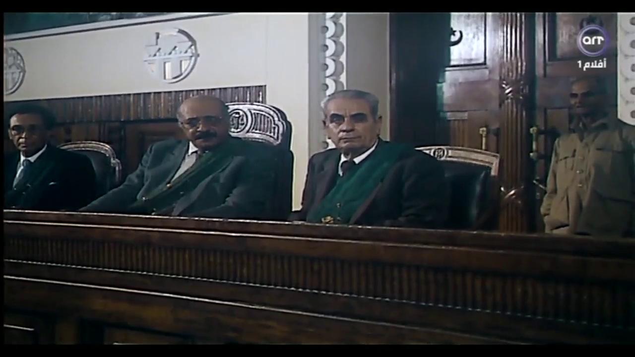 فايق عزب