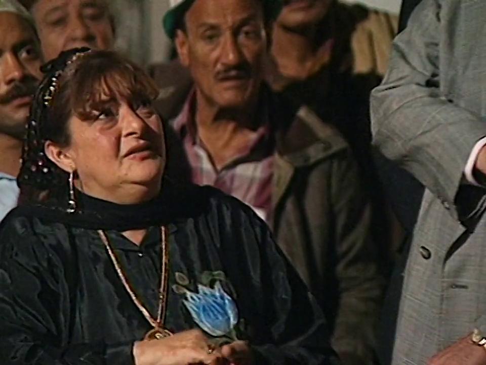 Motawea Ewis
	  	 	 - Laila Gamal