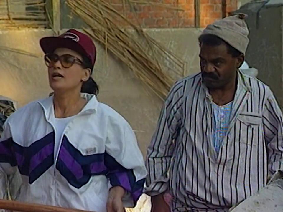 Hamdy Al-Ramly
	  	 	 - Soad Nasr