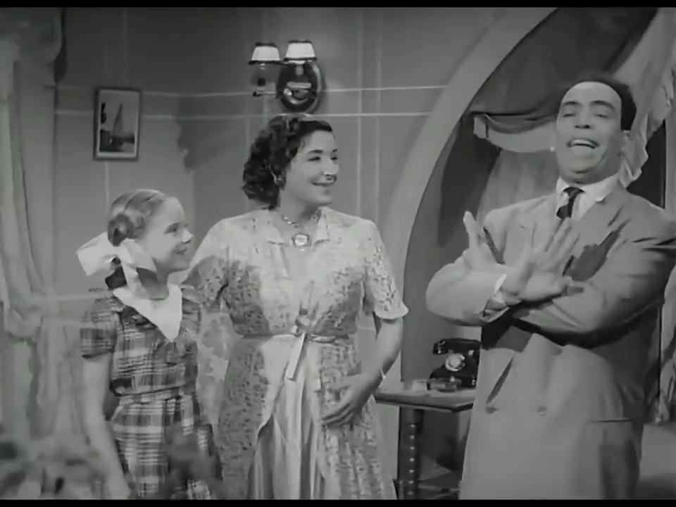 إسماعيل ياسين - عزيزة أمير - سهير فخري