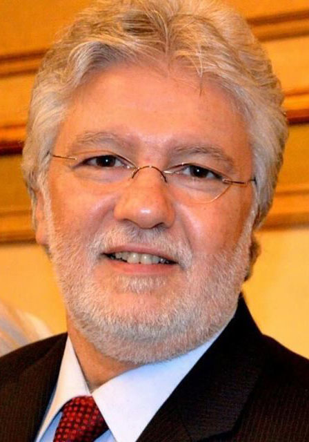 مدحت قاسم