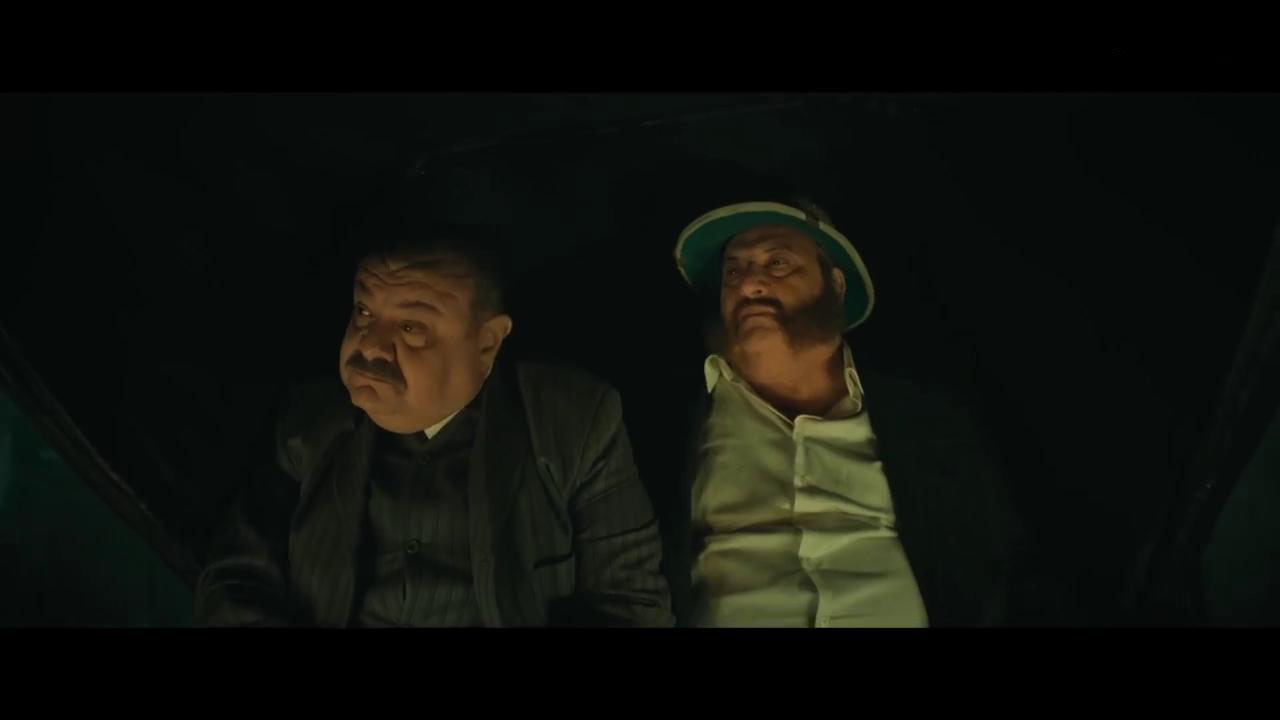 Khaled Al-Sawy
	  	 	 - Mustafa Darwish