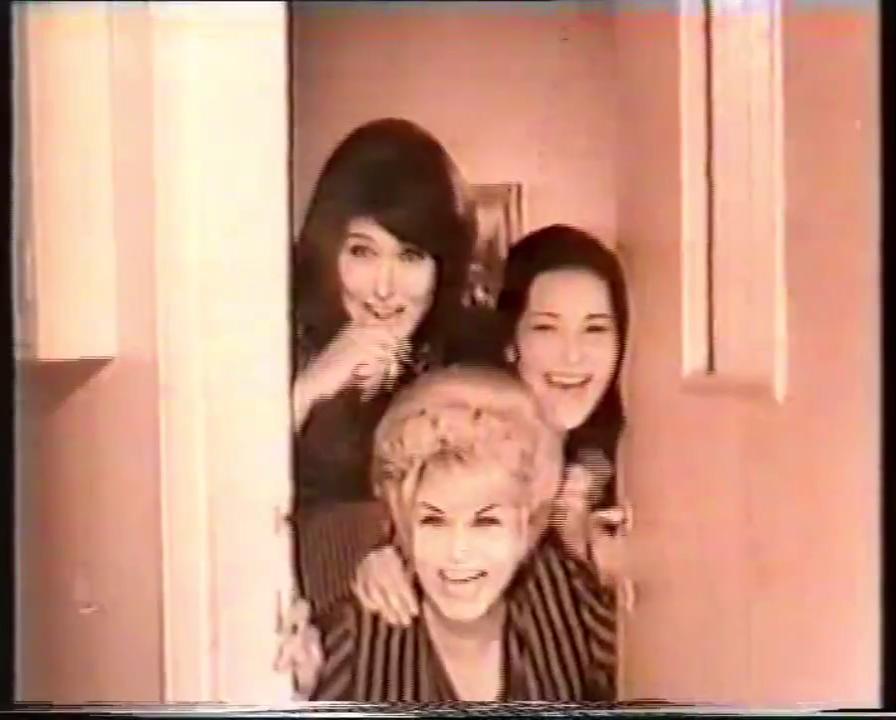 هالة الشواربي - سناء مظهر - سهير رمزي