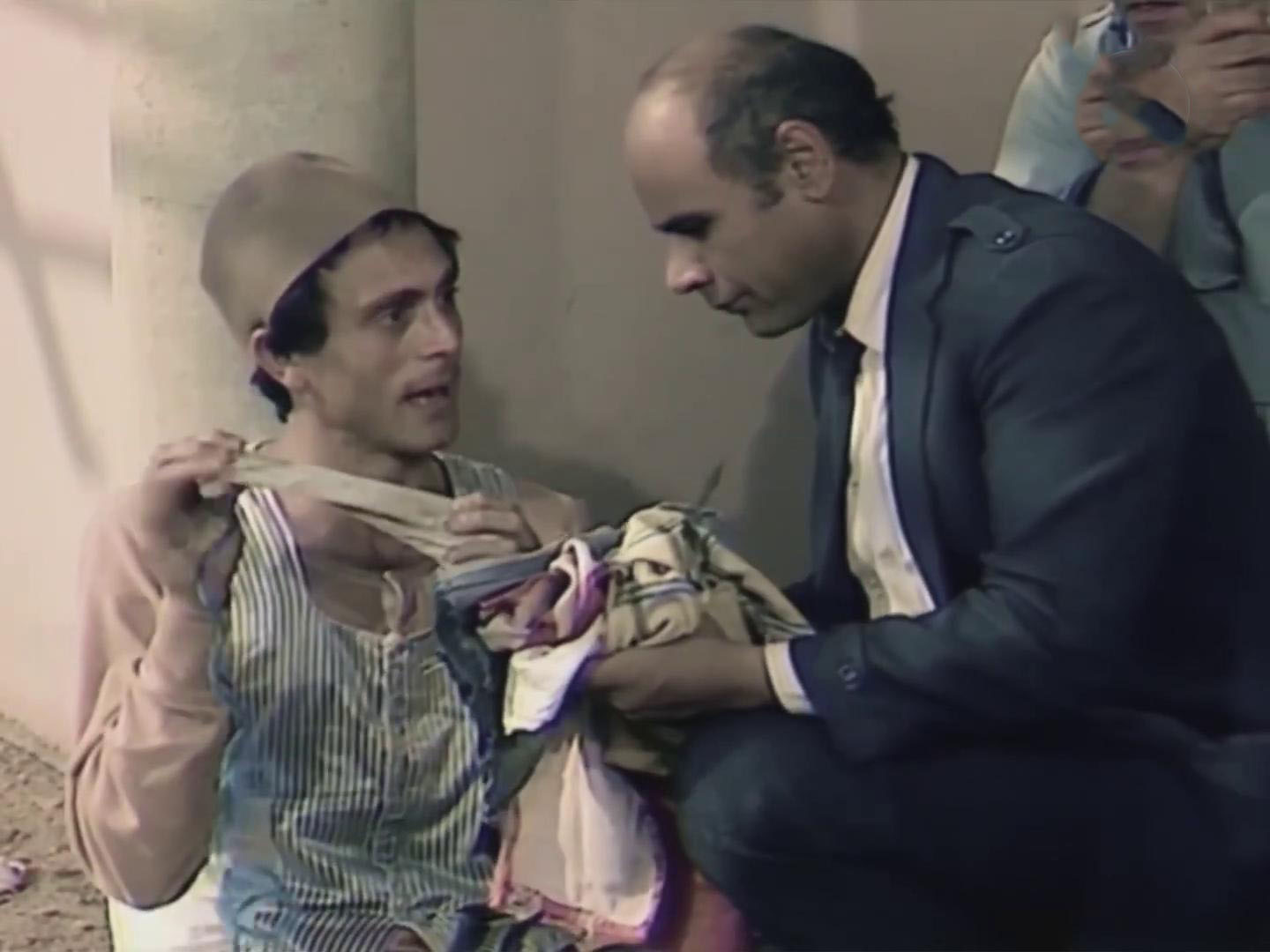 Abdalla Ismail
	  	 	 - Muhammad Soubhy