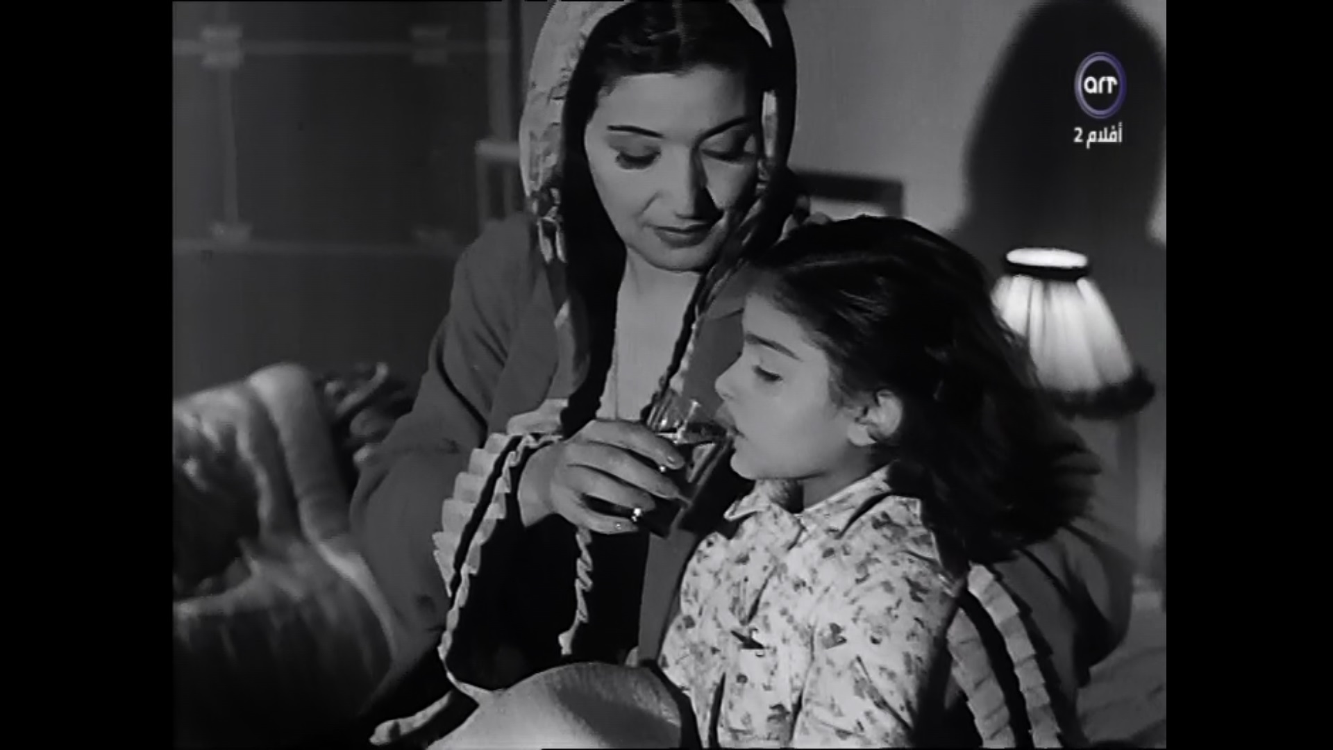 ناهد عزمي - عزيزة أمير