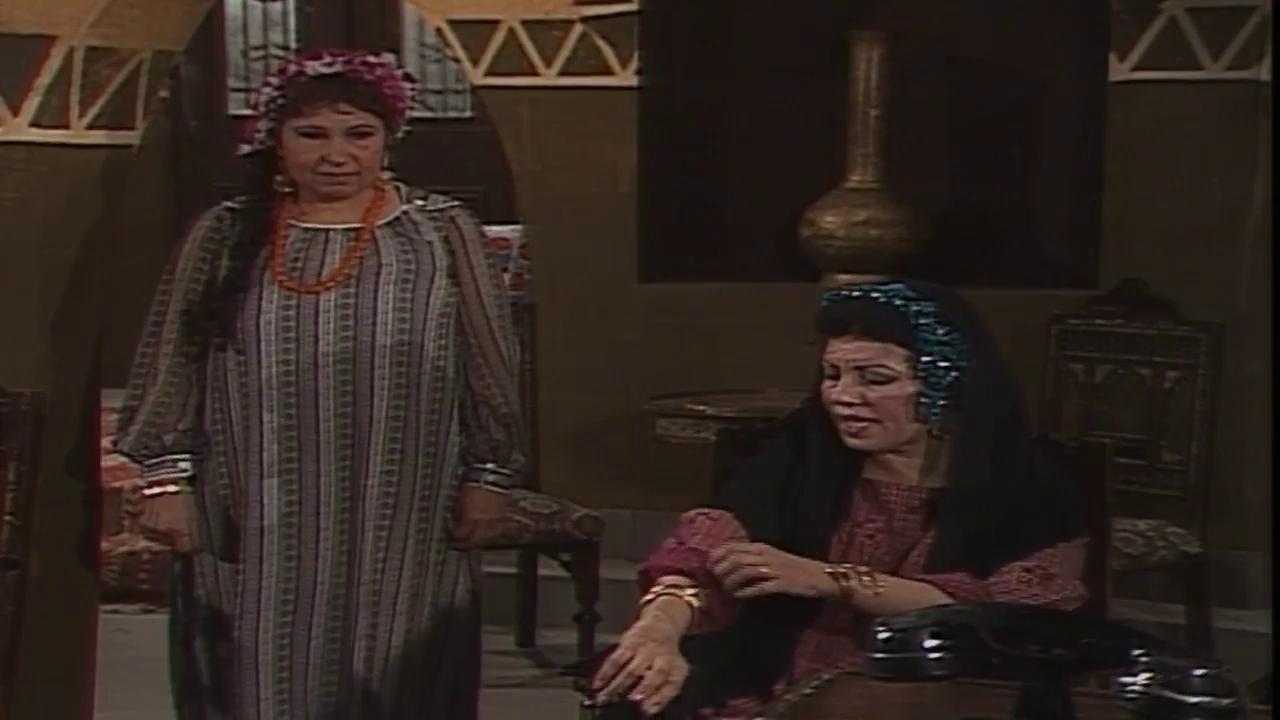 Ragaa Hussein
	  	 	 - Fawqia Mansour