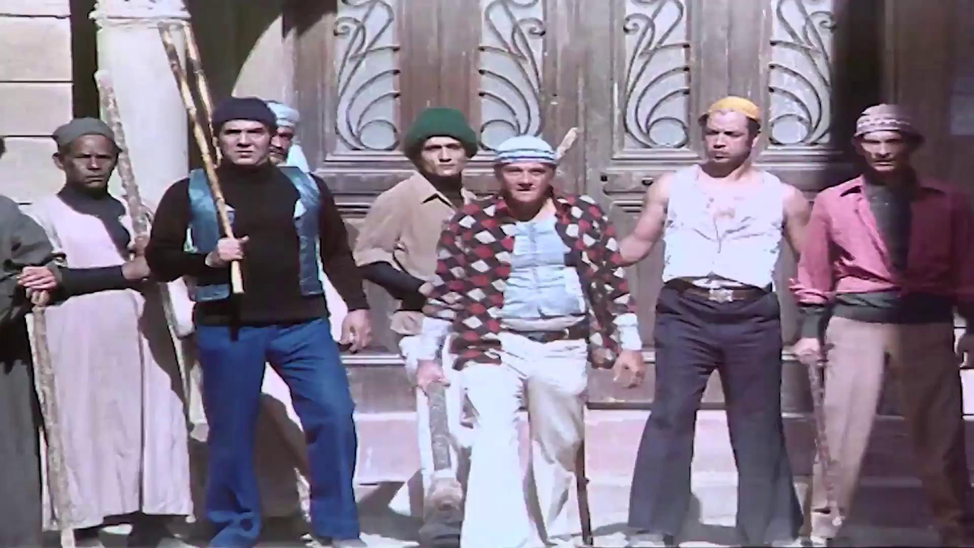 Al-Toukhy Tawfik
	  	 	 - Ahmed Gomhouria