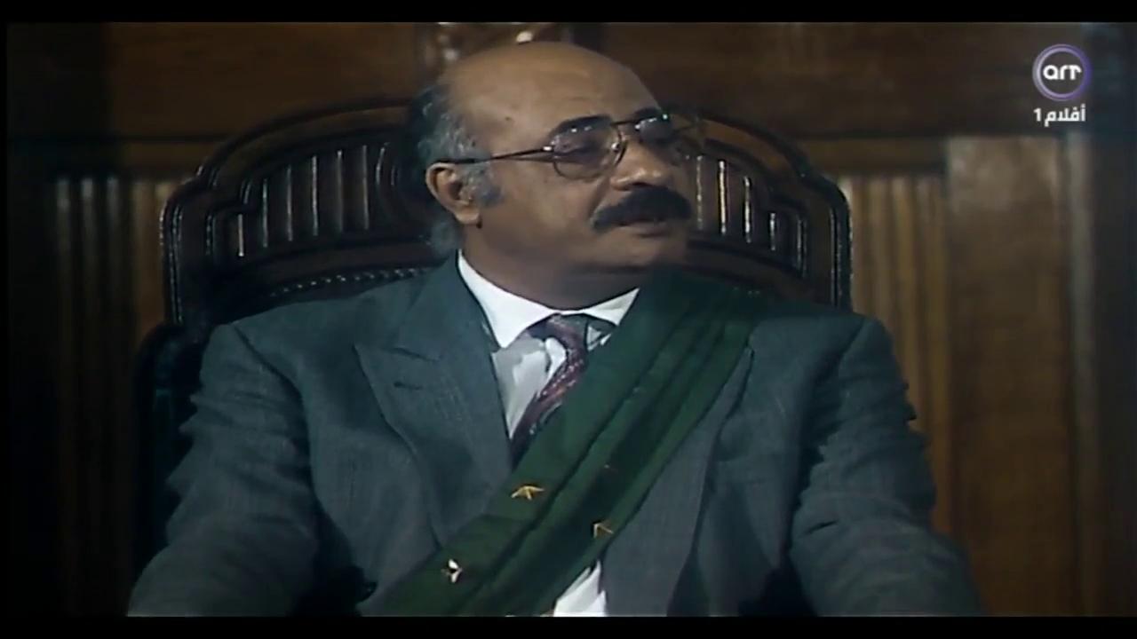 فايق عزب