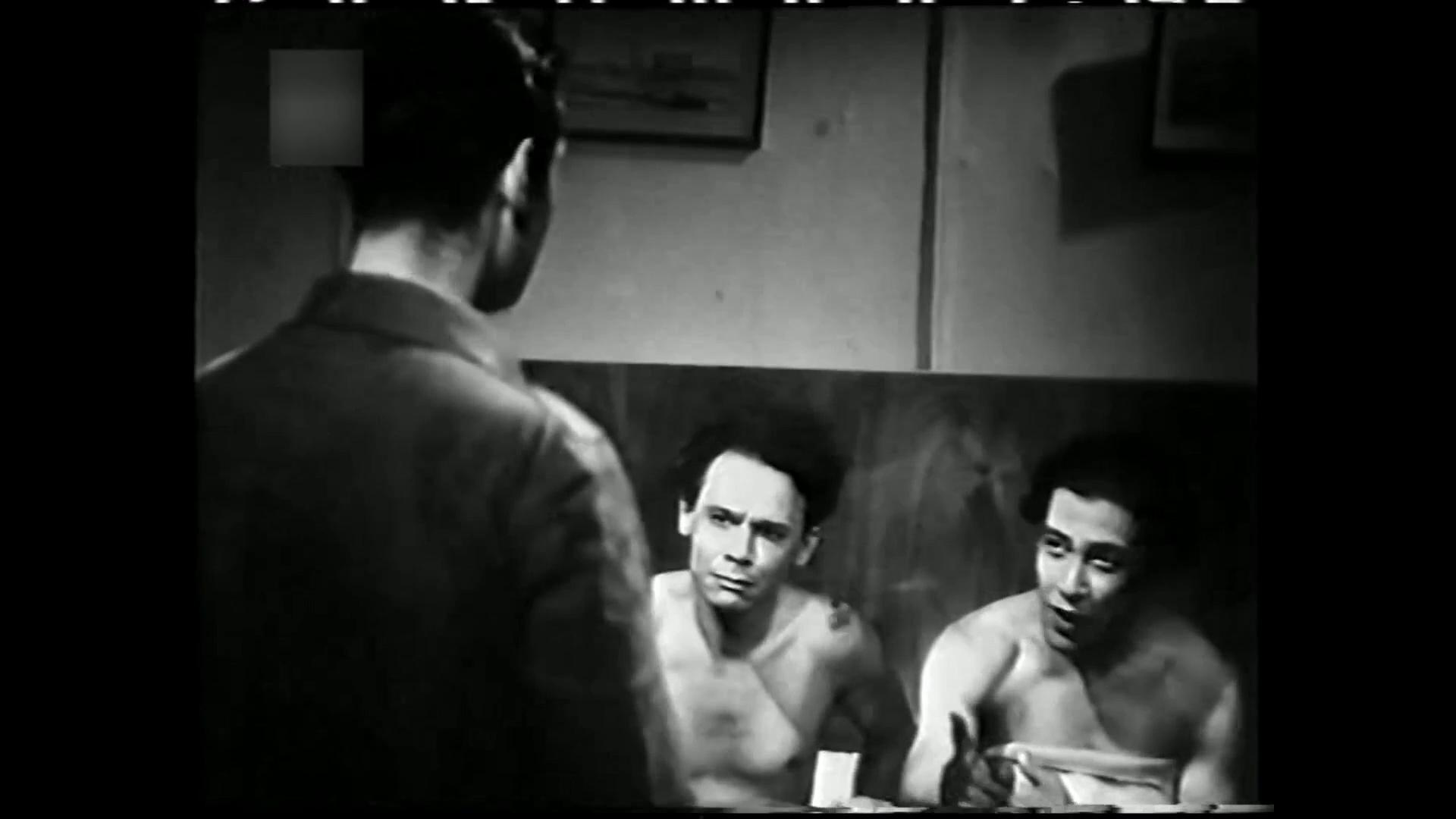 Mohsen Sarhan
	  	 	 - Muhammad Tawfiq