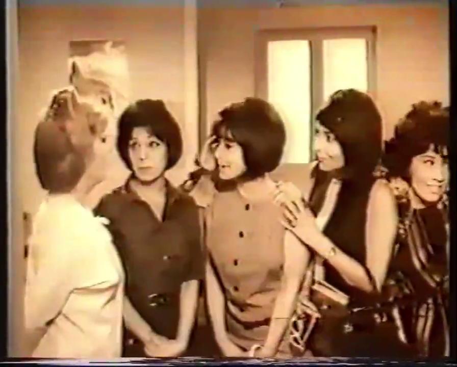 Taghrid Al-Beshbeshy
	  	 	 - Soheir Ramzy
	  	 	 - Aamal Farid
	  	 	 - Hala Al-Shawarby