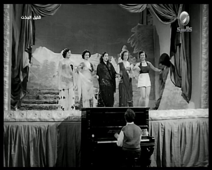 Thuraya Hassan
	  	 	 - Jena