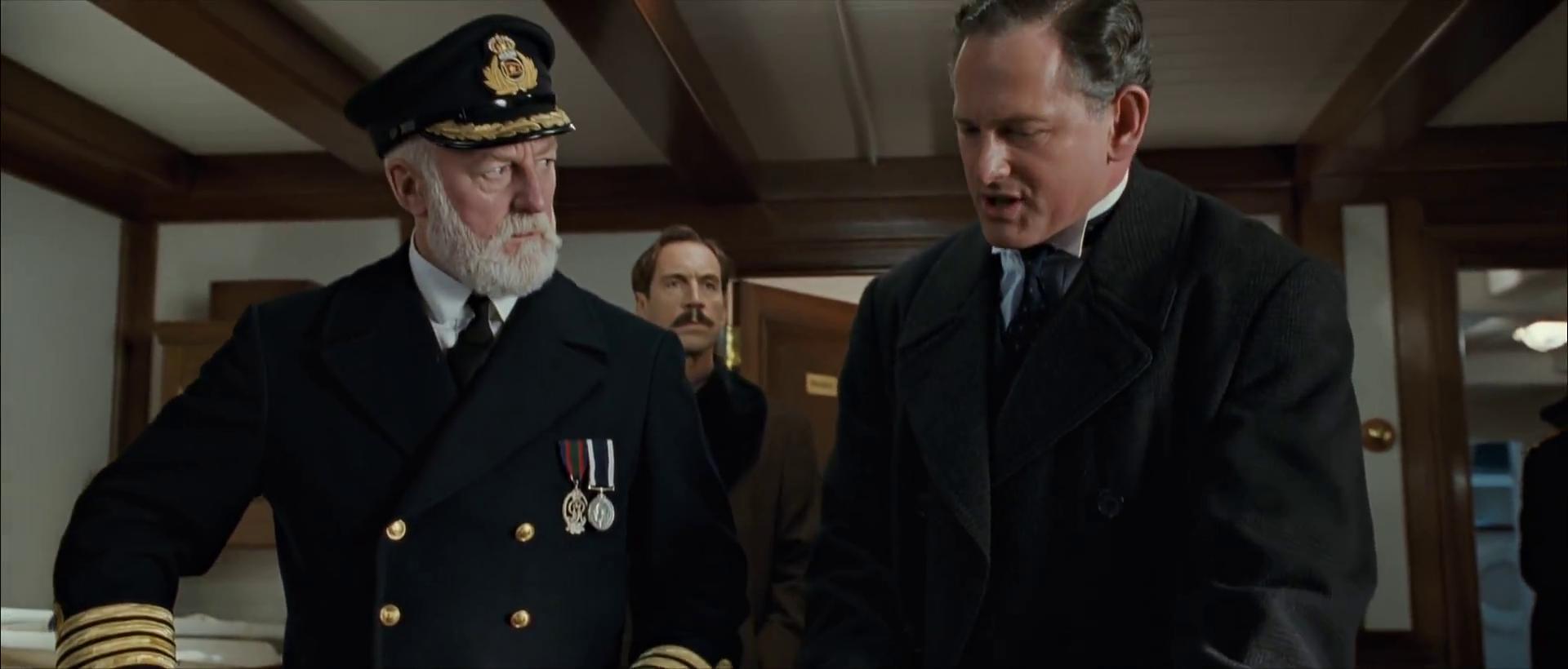 Victor Garber
	  	 	 - Jonathan Hyde
	  	 	 - Bernard Hill