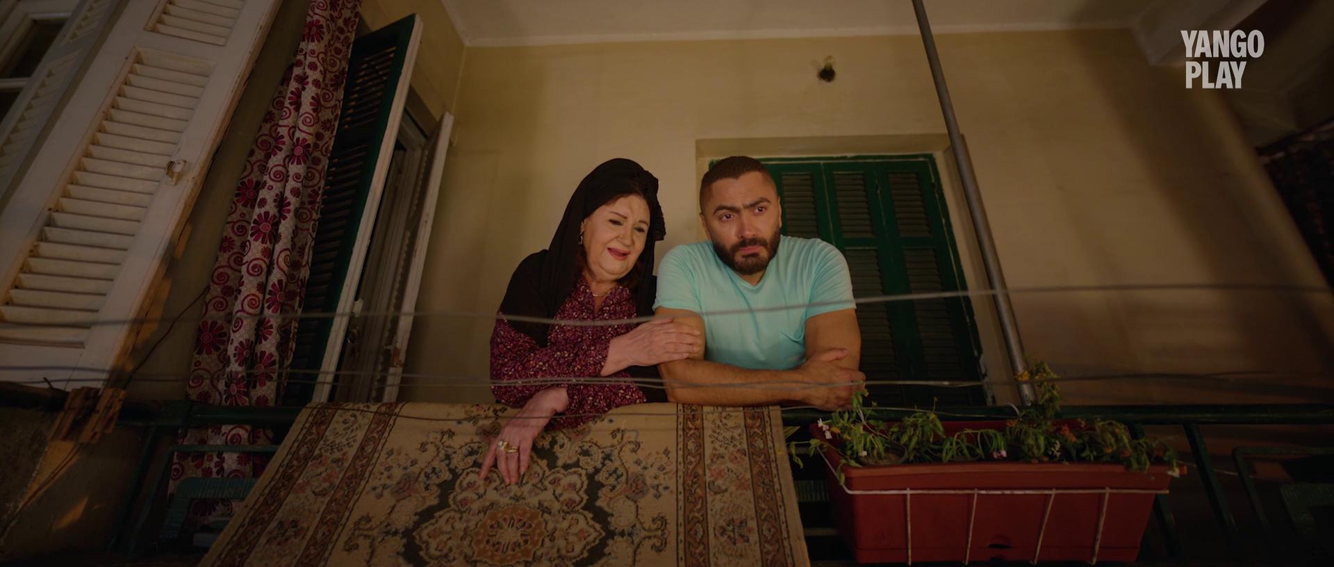 Tamer Housny
	  	 	 - Mimi Gamal