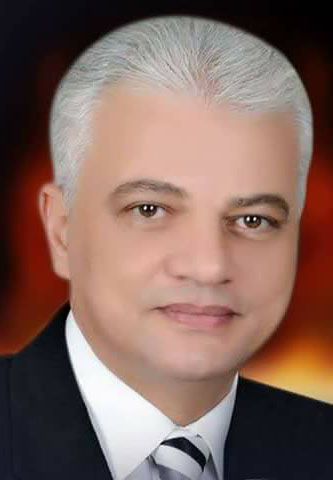 أيمن هلال