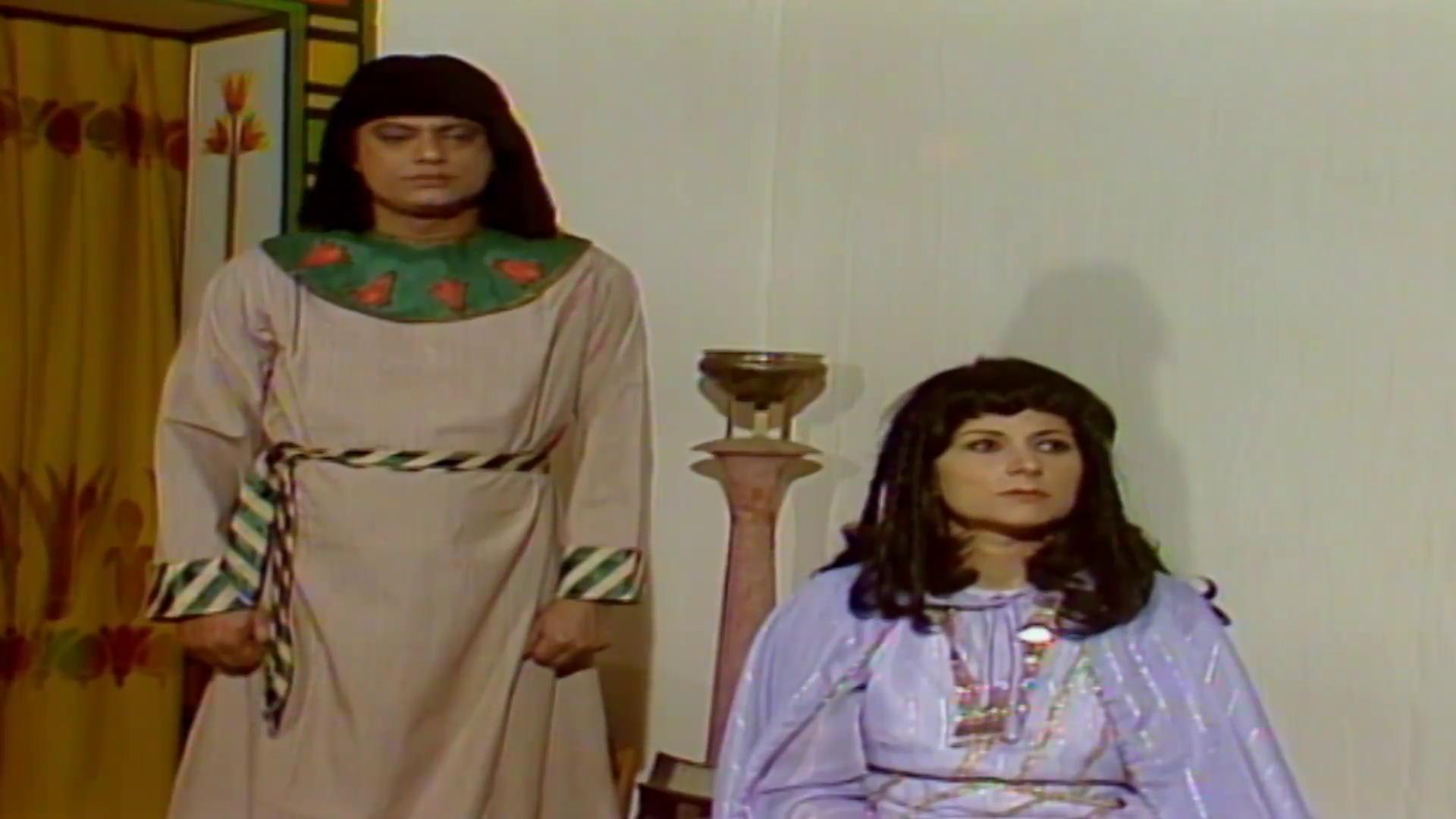 Mervat Al-Guindy
	  	 	 - Mustafa Al-Demerdash
