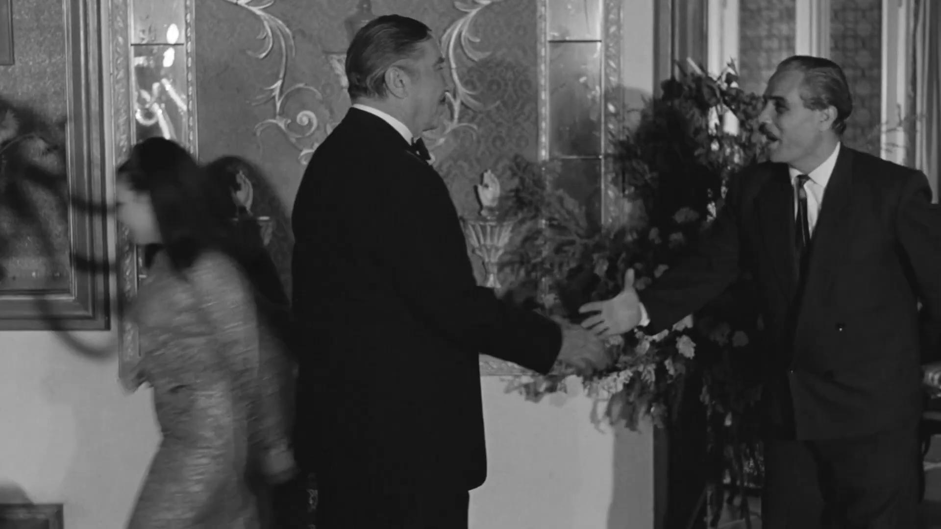 حسن الأنور - يوسف وهبي