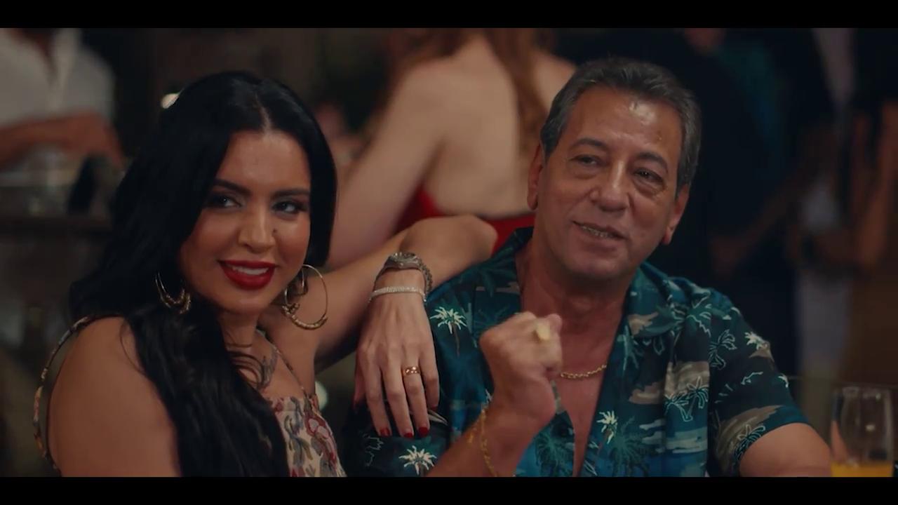 Mohsen Sabry
	  	 	 - Iman Youssef