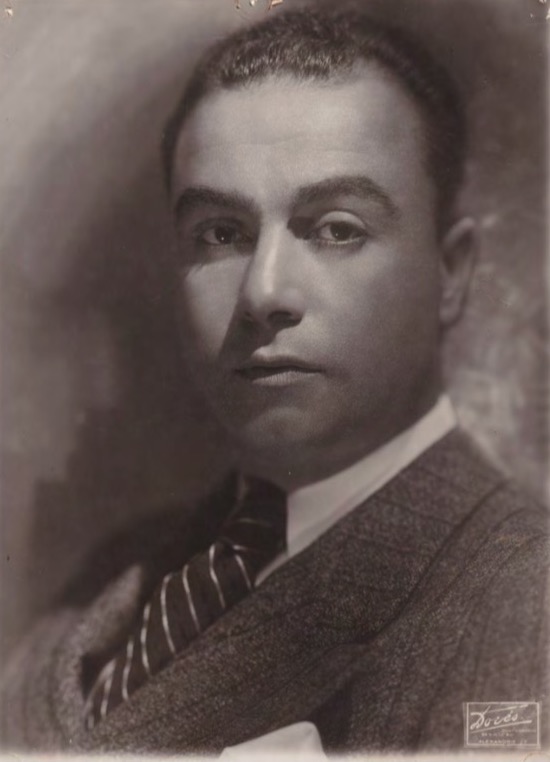 توجو مزراحي