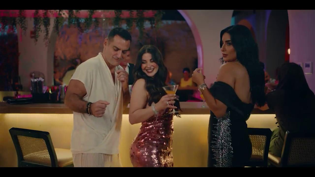 Gauri Bakr
	  	 	 - Hoda El-Etrreby
	  	 	 - Aiman Al Kaissouni