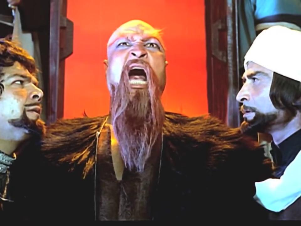 Ahmad Mazhar
	  	 	 - Nasser Seif
	  	 	 - Canaan Wasfy